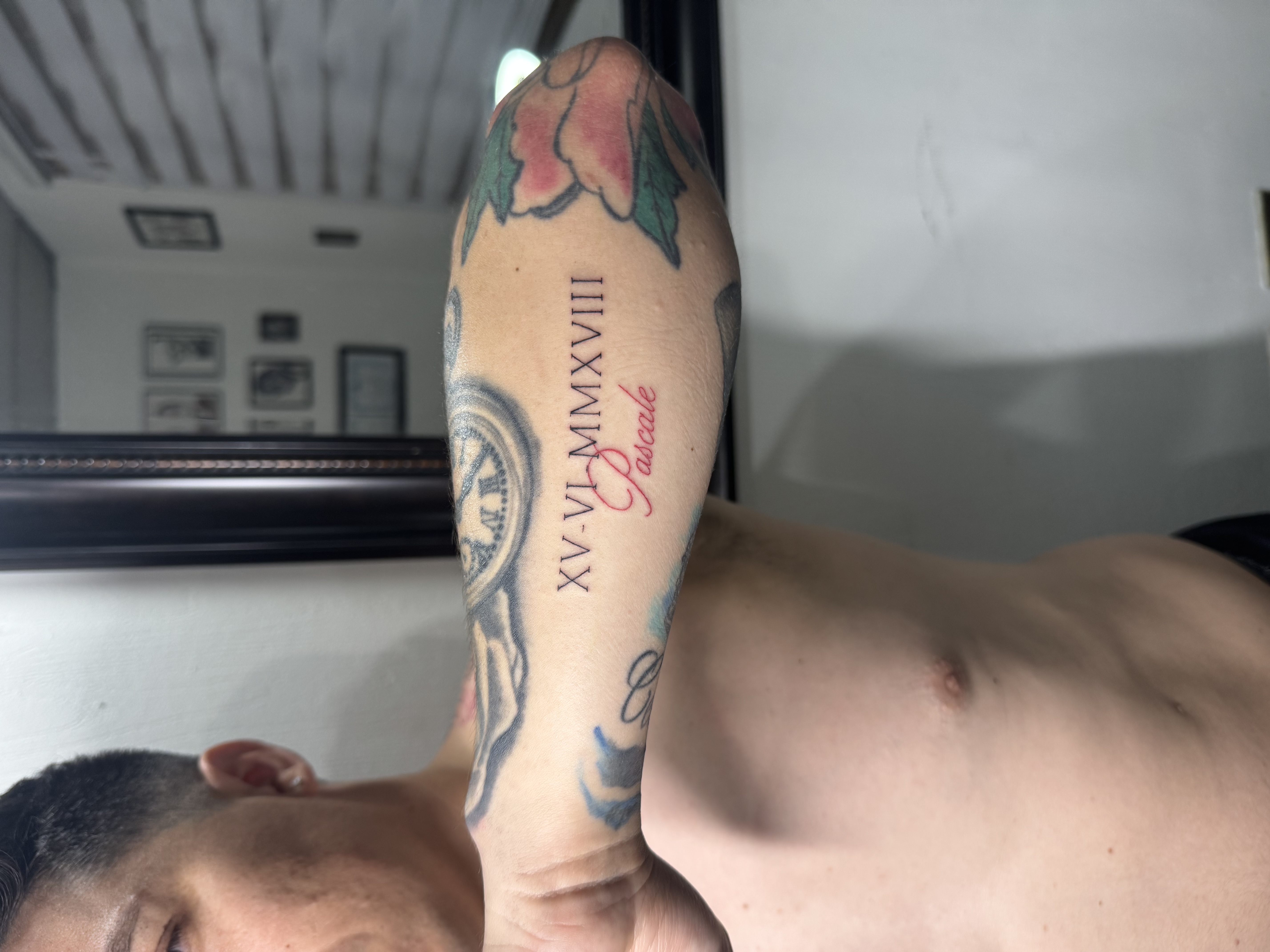 Tatuaje Linea Fina 1