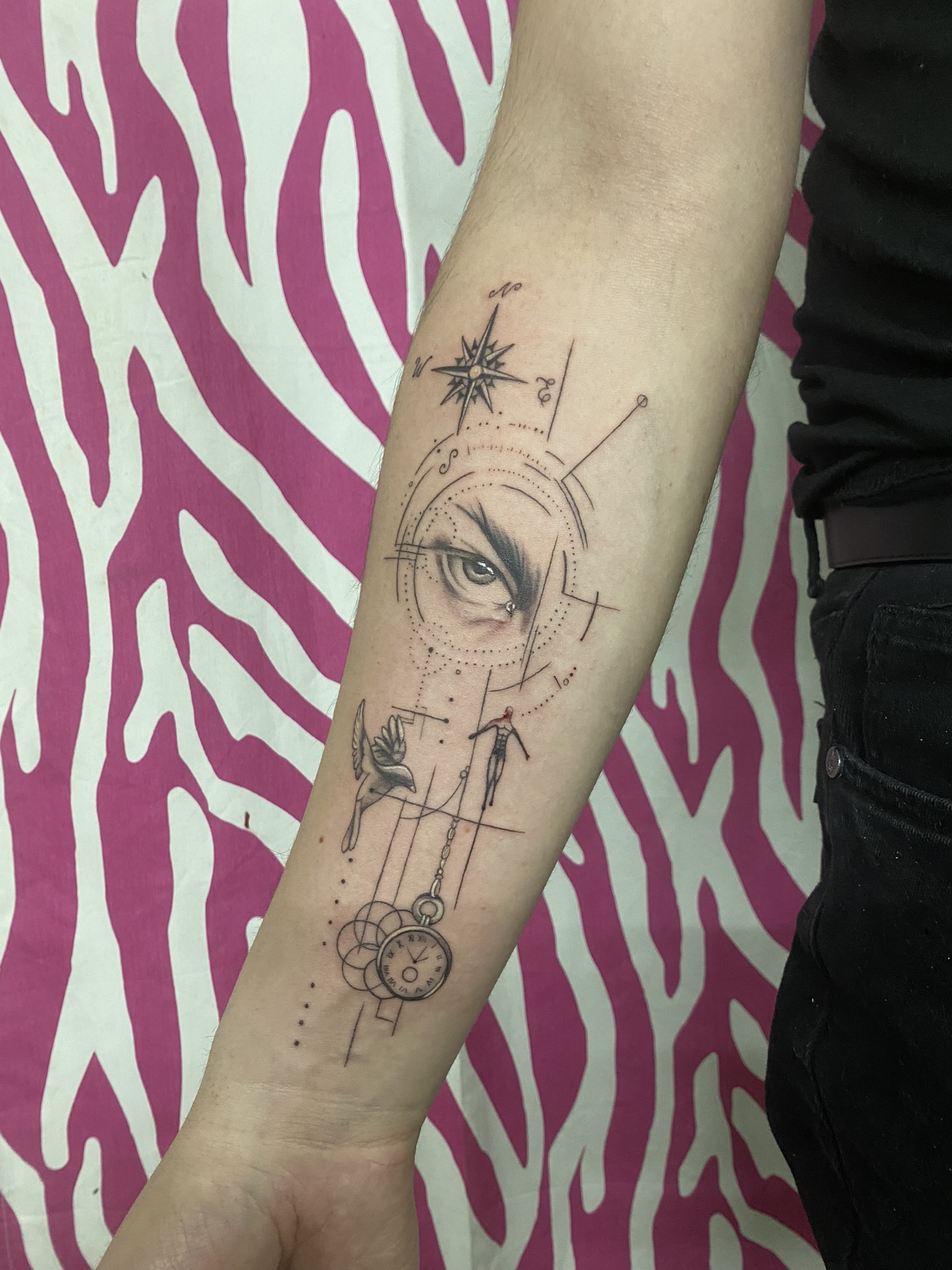 Tatuaje Linea Fina 4