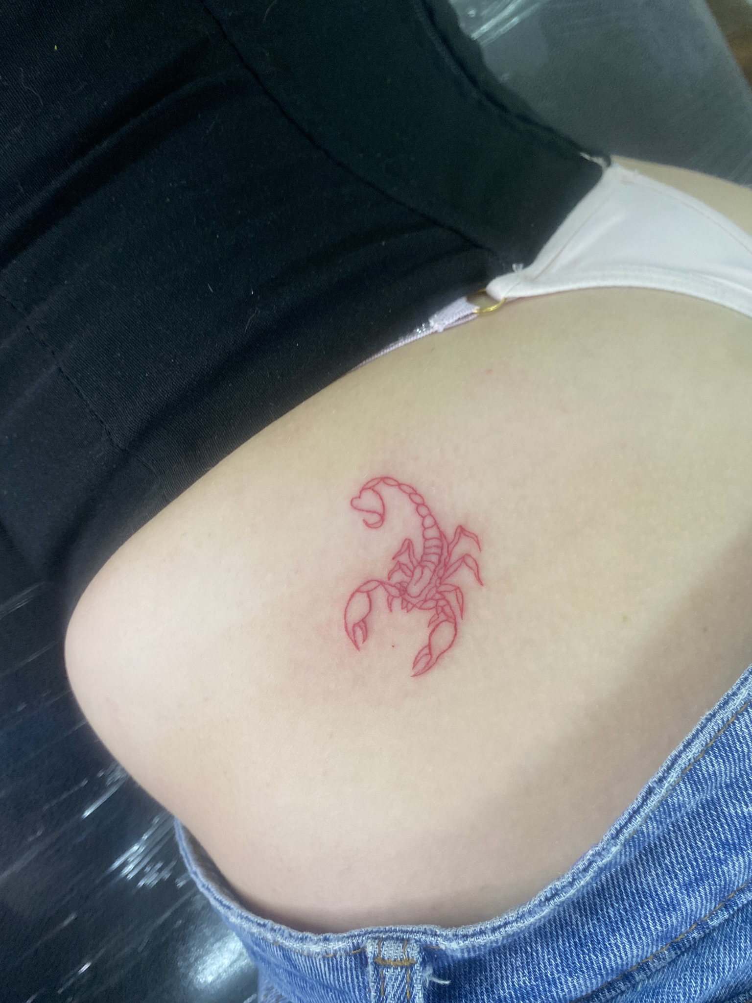 Tatuaje Linea Fina 5